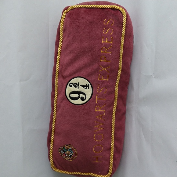 Universal Other - Harry Potter Velvet Plush pillow 9 3/4 Hogwarts Express Universal studio